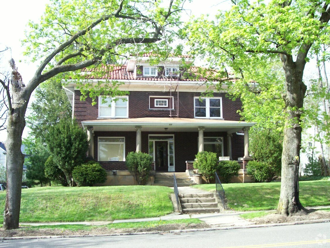 Foto del edificio - 305 15th St NW