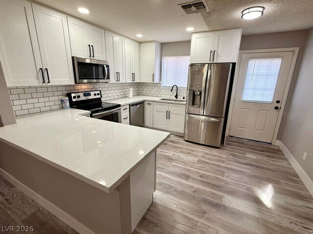 Building Photo - 461 S Chesapeake Way