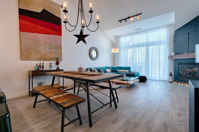 Photo du bâtiment - 180 Rue du Cercle des Cantons