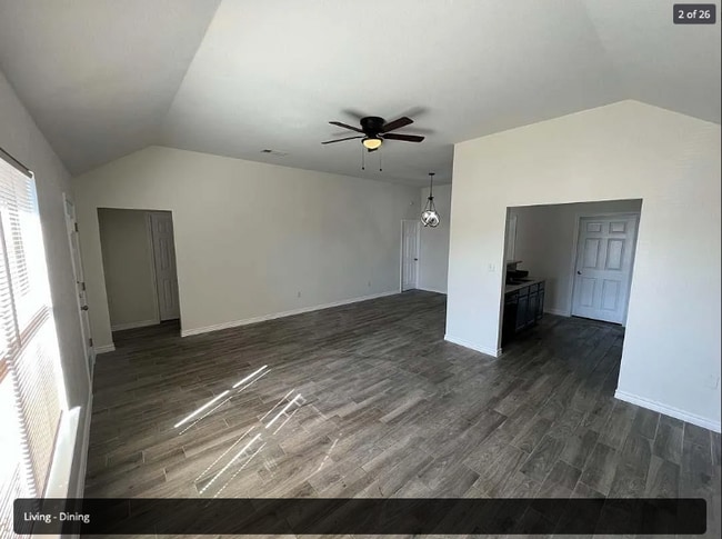 Building Photo - 2604 Saulsbury Dr