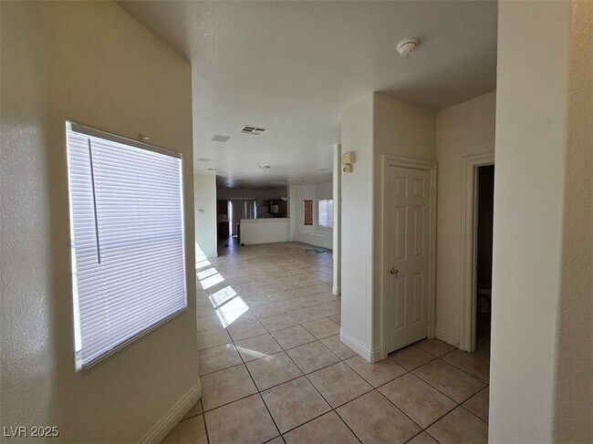 Foto del edificio - 9004 Spotted Tail Ave