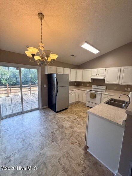 Foto del edificio - 200 Commons Ct