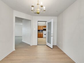 Building Photo - 14202 Old Dock Ln