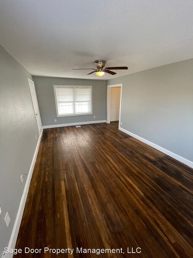 Foto del edificio - 3 br, 2 bath House - 2420 E 51st Street