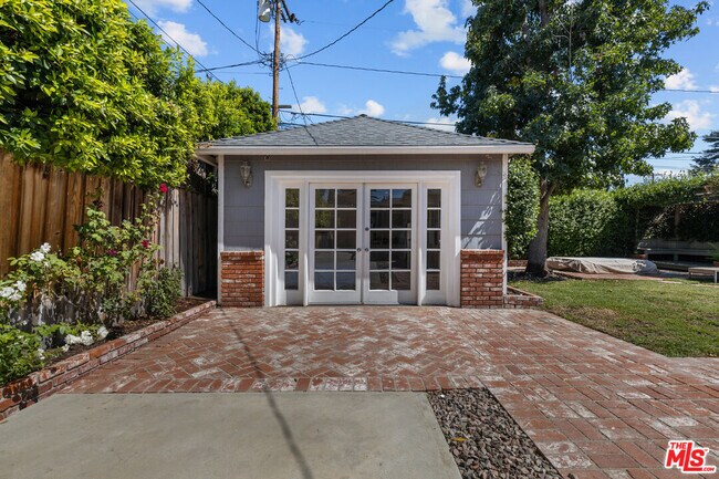 Foto del edificio - 4814 Lemona Ave