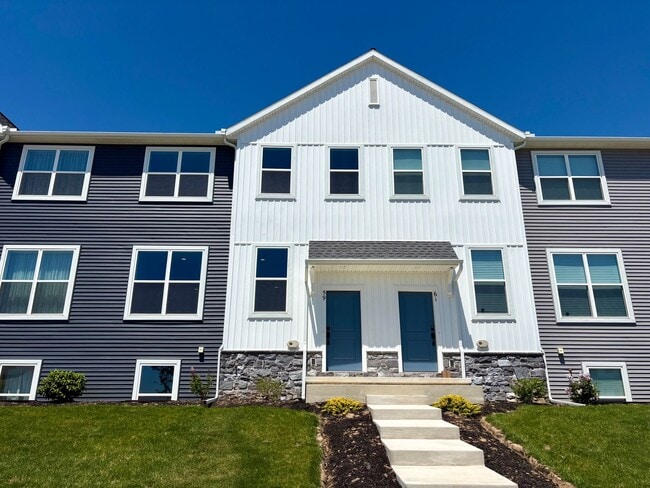 Building Photo - 59 N Conifer Dr