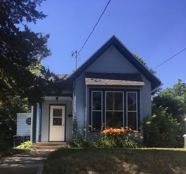 329 Home Park Ave