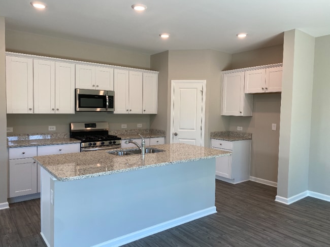 Building Photo - 4767 Waxwing St