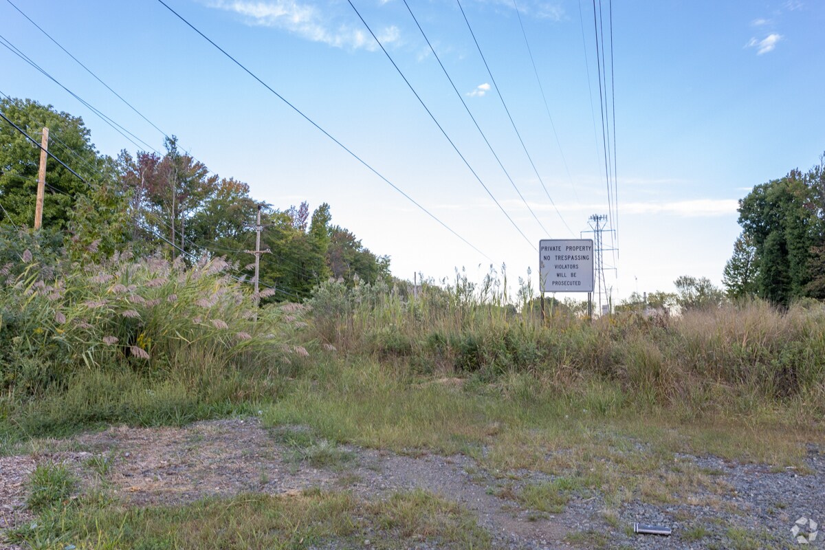 The Place at Sayreville 100 Blaszka Ter Sayreville, NJ Apartments