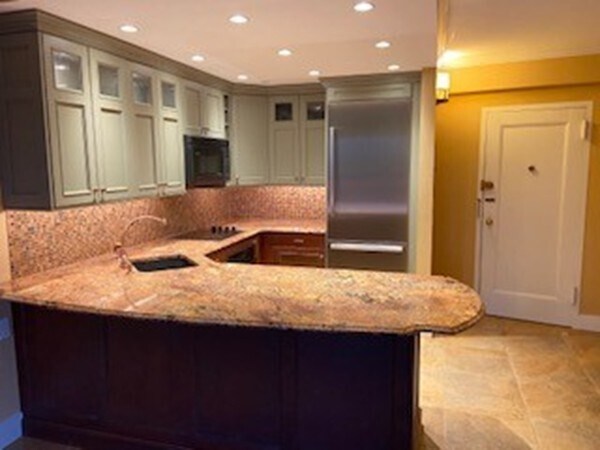 Foto principal - 145 Pinckney St