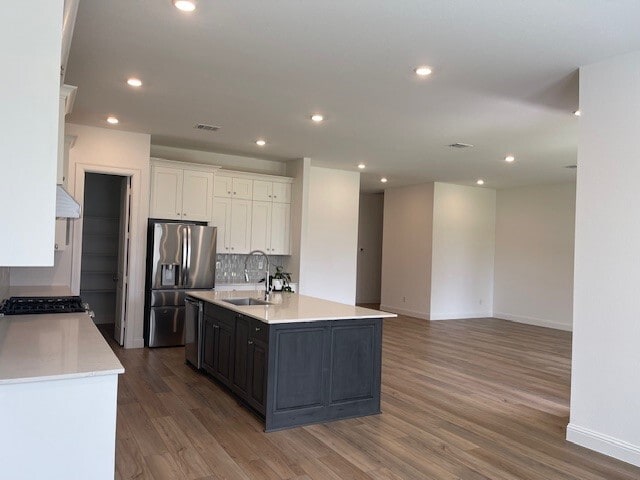 Foto del edificio - 4823 Avon Ridge Way