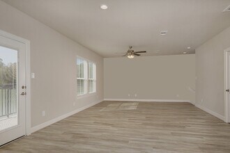 Building Photo - 15770 Old Conroe Rd