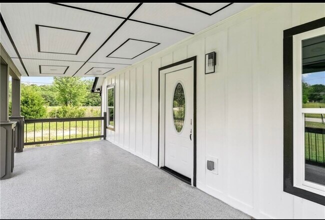 Foto del edificio - 4878 Youngs Mill Rd