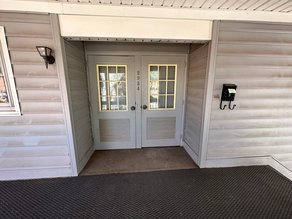 2934 Carriage Dr Unit 2934, WinstonSalem, NC 27106 Condo for Rent in