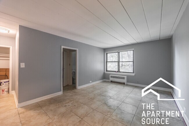 Foto del edificio - 1360 W Touhy Ave