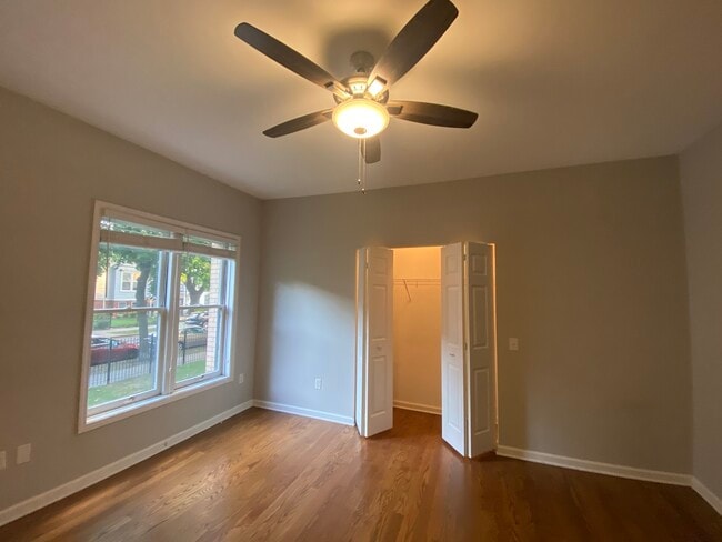 Foto del edificio - 650 W Arlington Pl