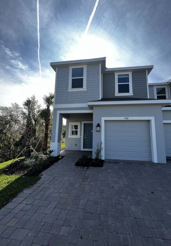 Primary Photo - 3 BR 2.5 BRAND NEW- Townhome-HORSE CREEK -...