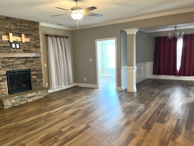 Foto del edificio - ~~ Beautiful 3-bedroom Home ~~