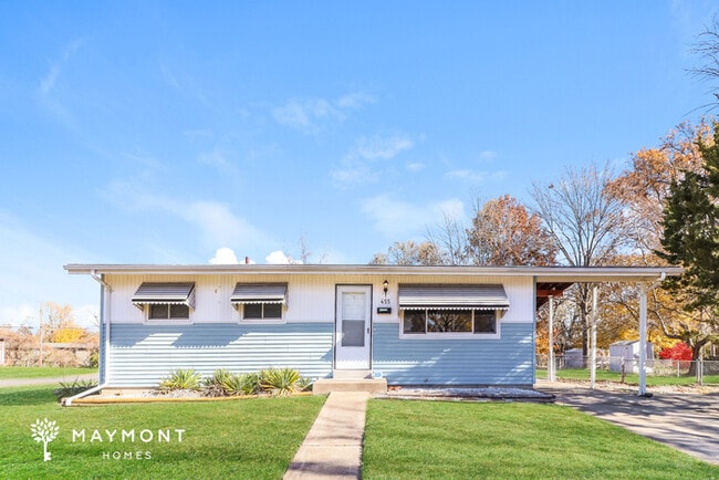 Building Photo - 455 Moule Dr