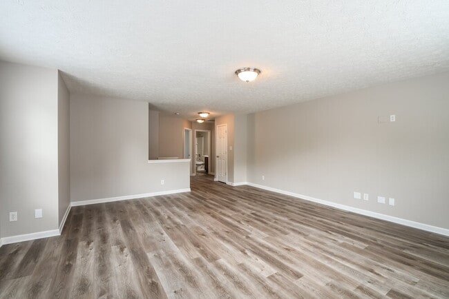 Foto del edificio - 11351 Long Lake Ln.