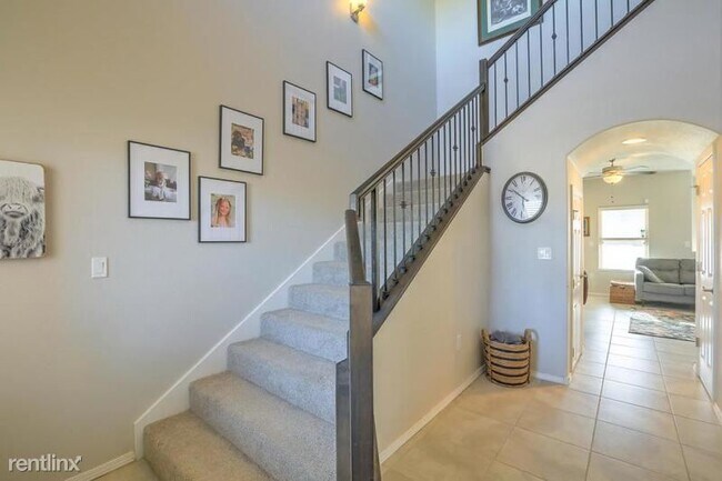 Foto del edificio - 3 br, 2.5 bath House - 1701 Camino Cancun ...