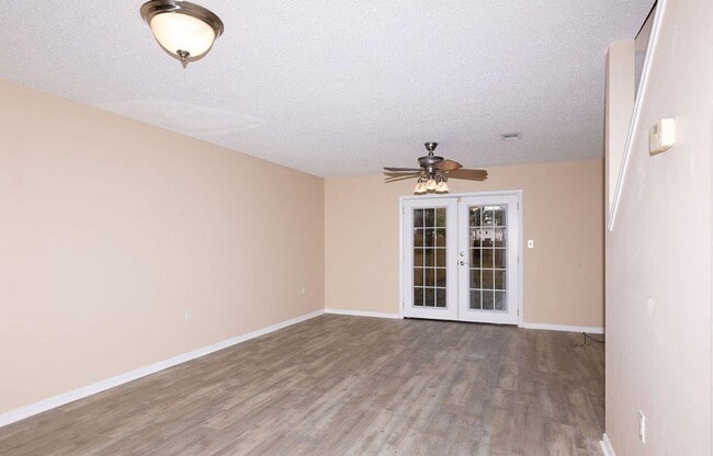 Building Photo - 44 Berwick Cir