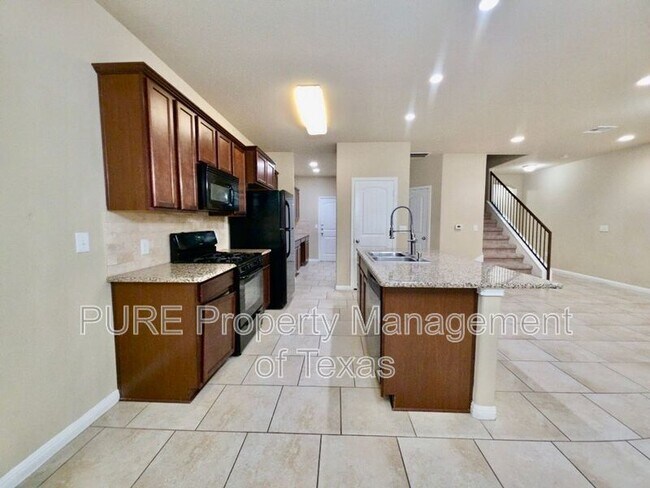 Foto del edificio - 309 Epiphany Ln