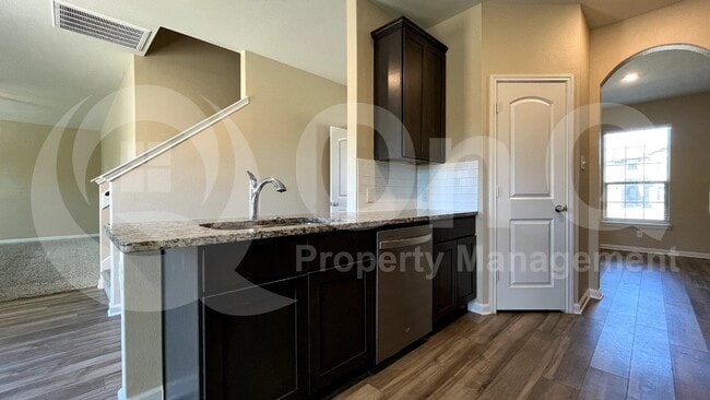 Building Photo - 283 Moonstone Way