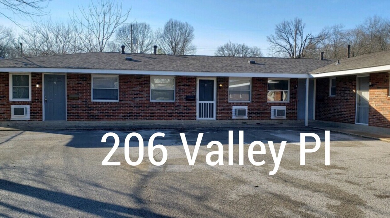 206 Valley Pl De Soto Mo 63020 Apartments De Soto Mo Apartments Com