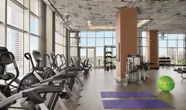 Foto del edificio - 4010 S Ocean Dr