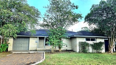 Building Photo - 4258 T C Jester Blvd