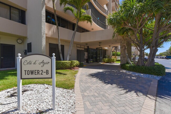 Foto del edificio - 4200 N Ocean Dr