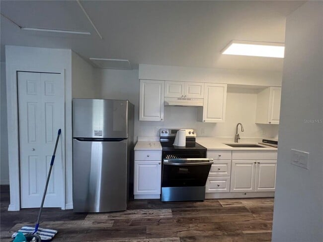 Foto del edificio - 2422 Dixie Ave