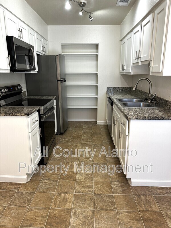 Building Photo - 100 Lorenz Rd