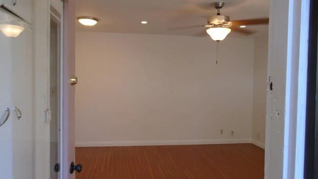 Building Photo - 5151 E Carson St