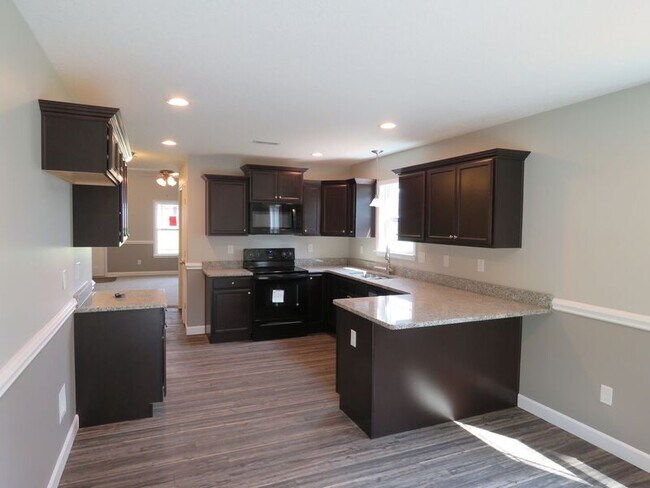 Building Photo - 88 Highland Springs Loop