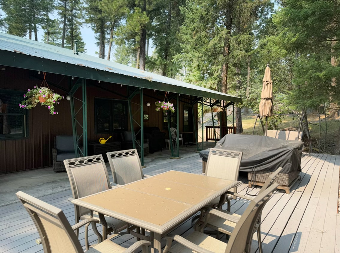 Primary Photo - Private Bigfork Home