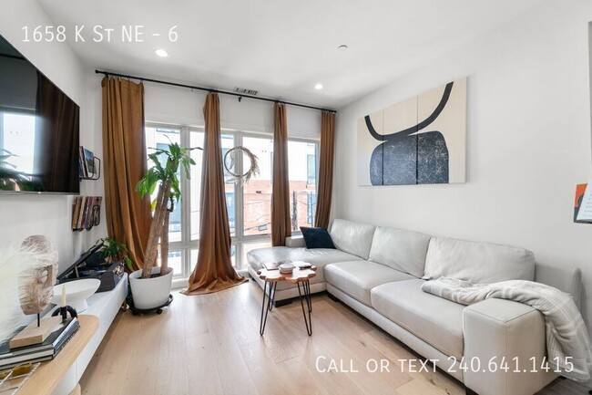 Building Photo - 1658 K St NE