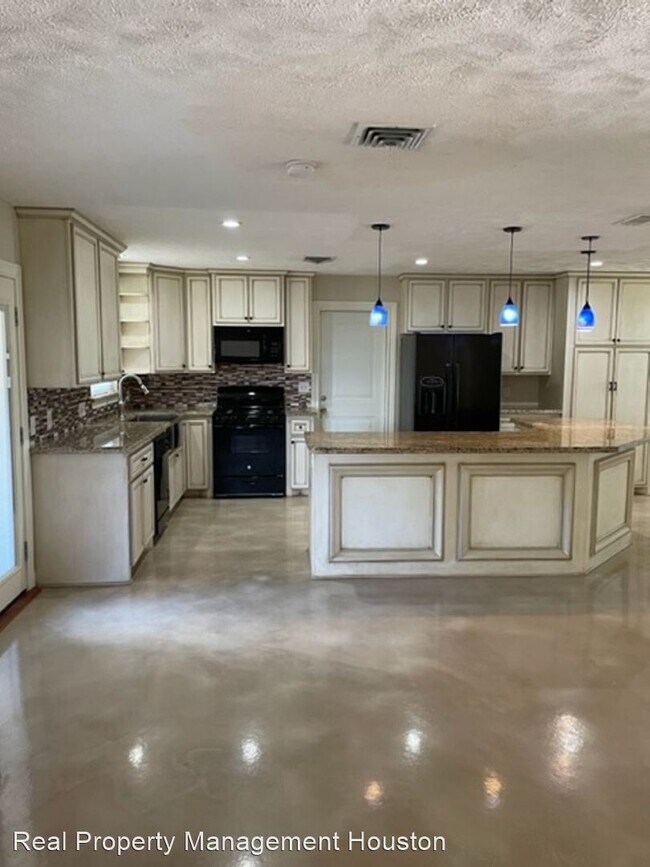 Building Photo - 3 br, 2 bath House - Jersey Dr 15522
