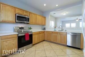 Building Photo - 4 br, 2 bath House - 8511 64th Avenue