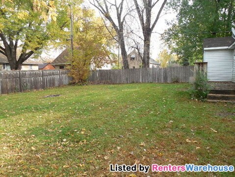 Foto del edificio - 501 Glencoe St NE