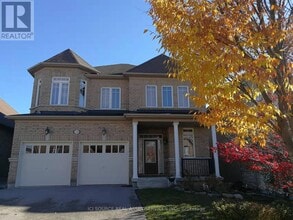 Building Photo - 228 Vanda Dr