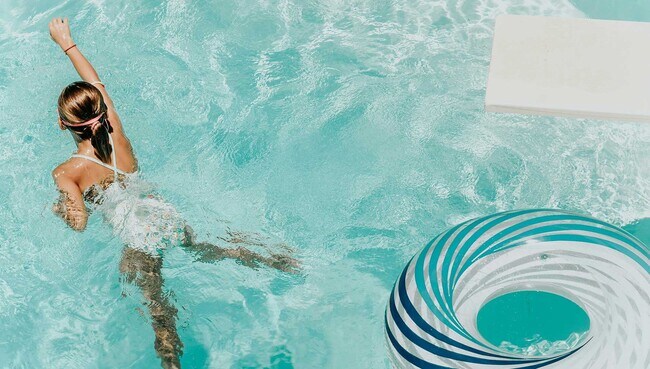 Foto del edificio - Gayton Pointe Townhomes