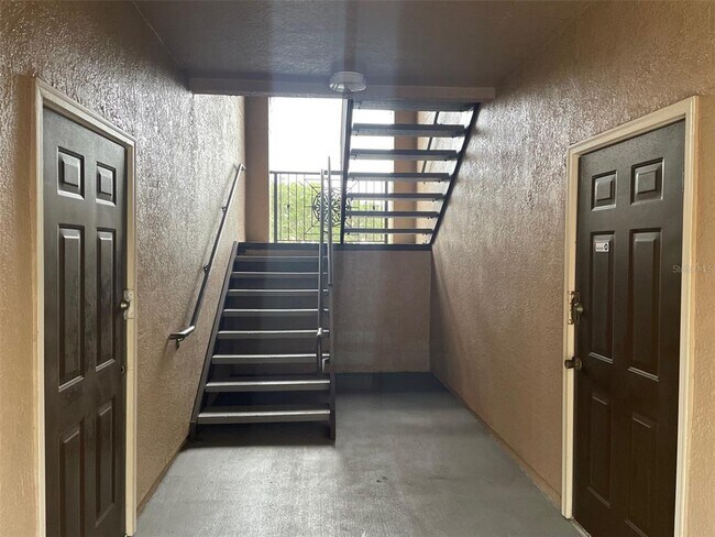 Building Photo - 14328 Fredricksburg Dr