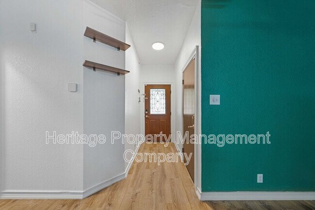 Building Photo - 719 Eagle Trail