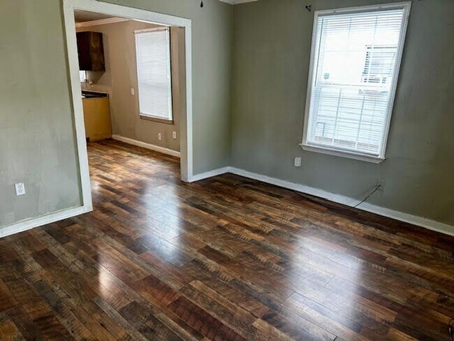 Foto del edificio - 2-Bedroom Rental in the Heart of Pine Bluff
