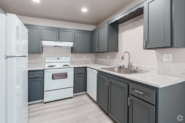 Interior Photo - Summerfield Apartments