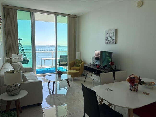 Foto del edificio - 218 SE 14th St