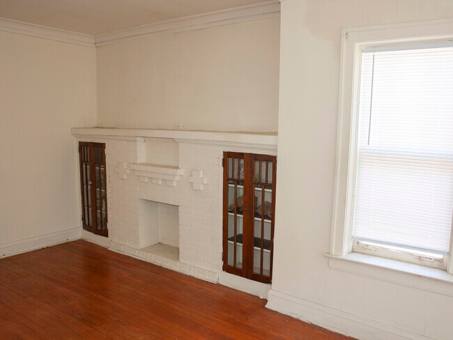 Building Photo - 10236 S Sangamon St