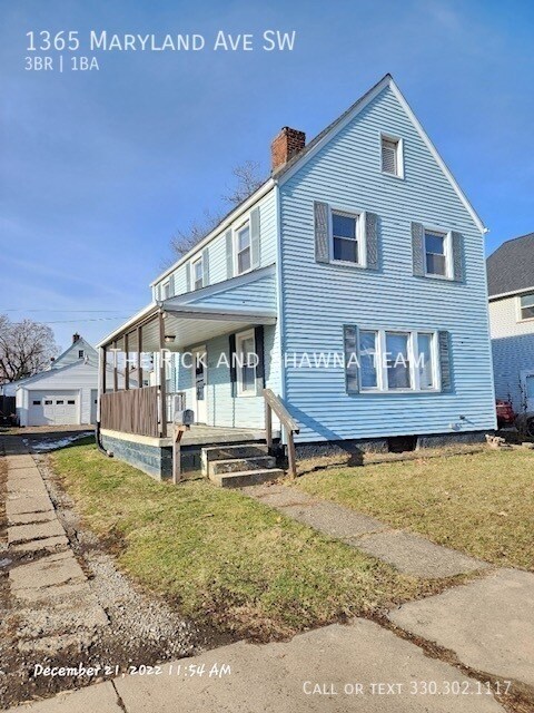 Foto del edificio - Updated three bedroom home for rent - Cant...